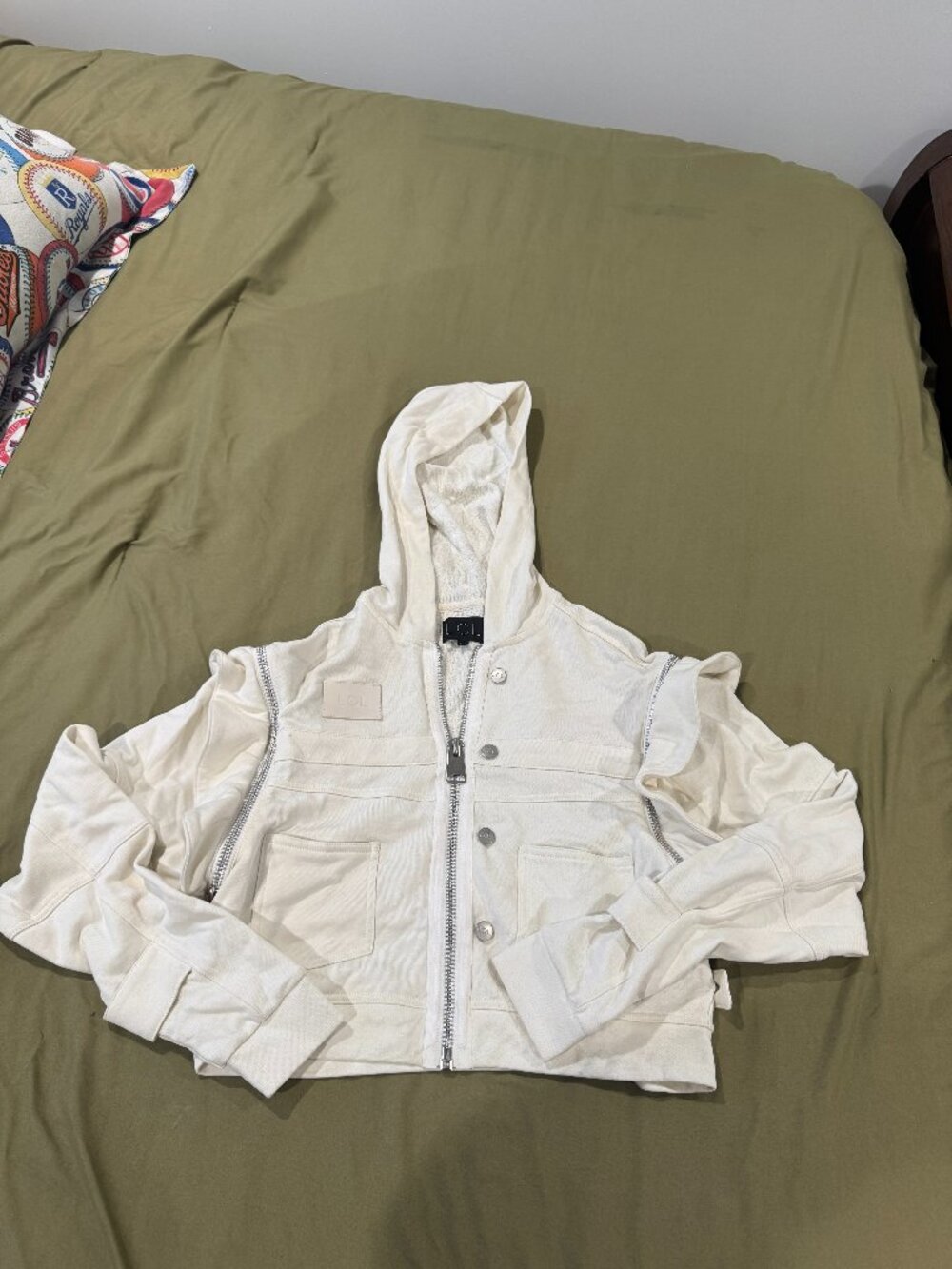 LOL Stephanie Set – Cropped Zip-Off Sleeve Hoodie + Cargo Sweatpants – Cream – S